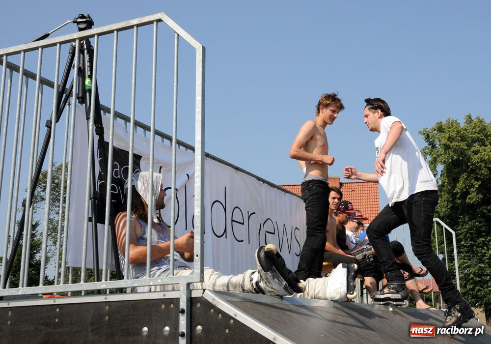 Zdjęcie w galerii na portalu naszraciborz.pl: Chałupki Jam 2012 w pełnym skwarze wiadomości z regionu