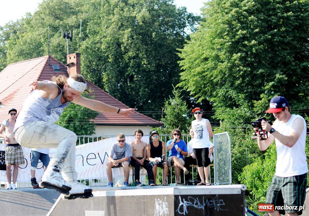 Zdjęcie w galerii na portalu naszraciborz.pl: Chałupki Jam 2012 w pełnym skwarze wiadomości z regionu