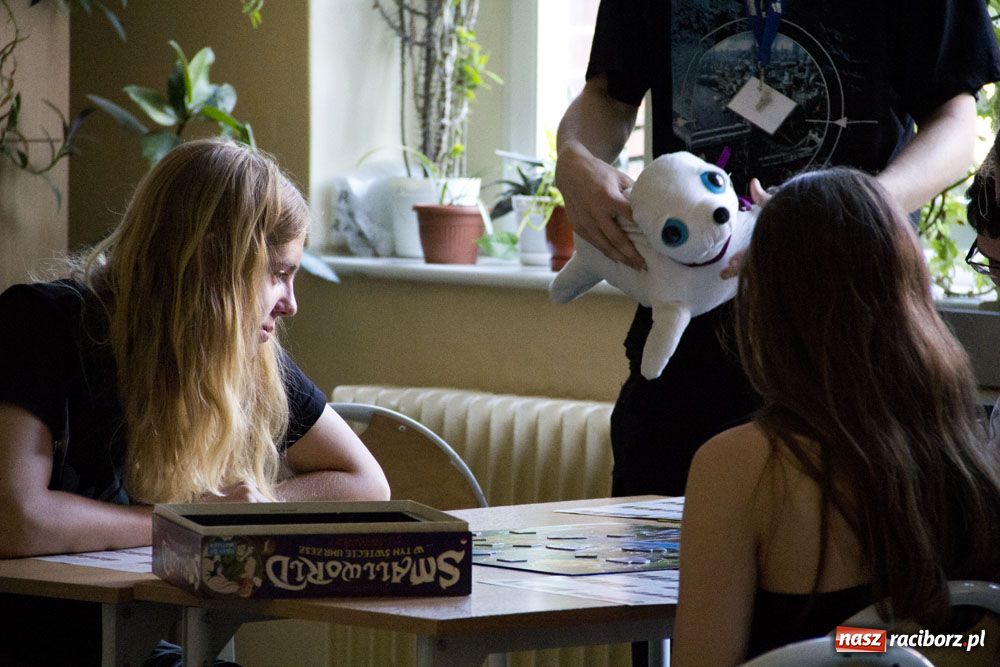 Zdjęcie w galerii na portalu naszraciborz.pl: Miłośnicy fantasy i gier w G5 wiadomości z regionu