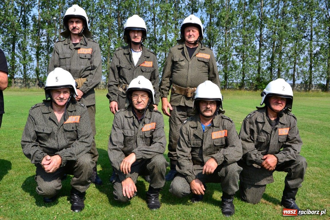 Zdjęcie w galerii na portalu naszraciborz.pl: Seniorzy Roszkowa wykręcili 29,16 sek. wiadomości z regionu