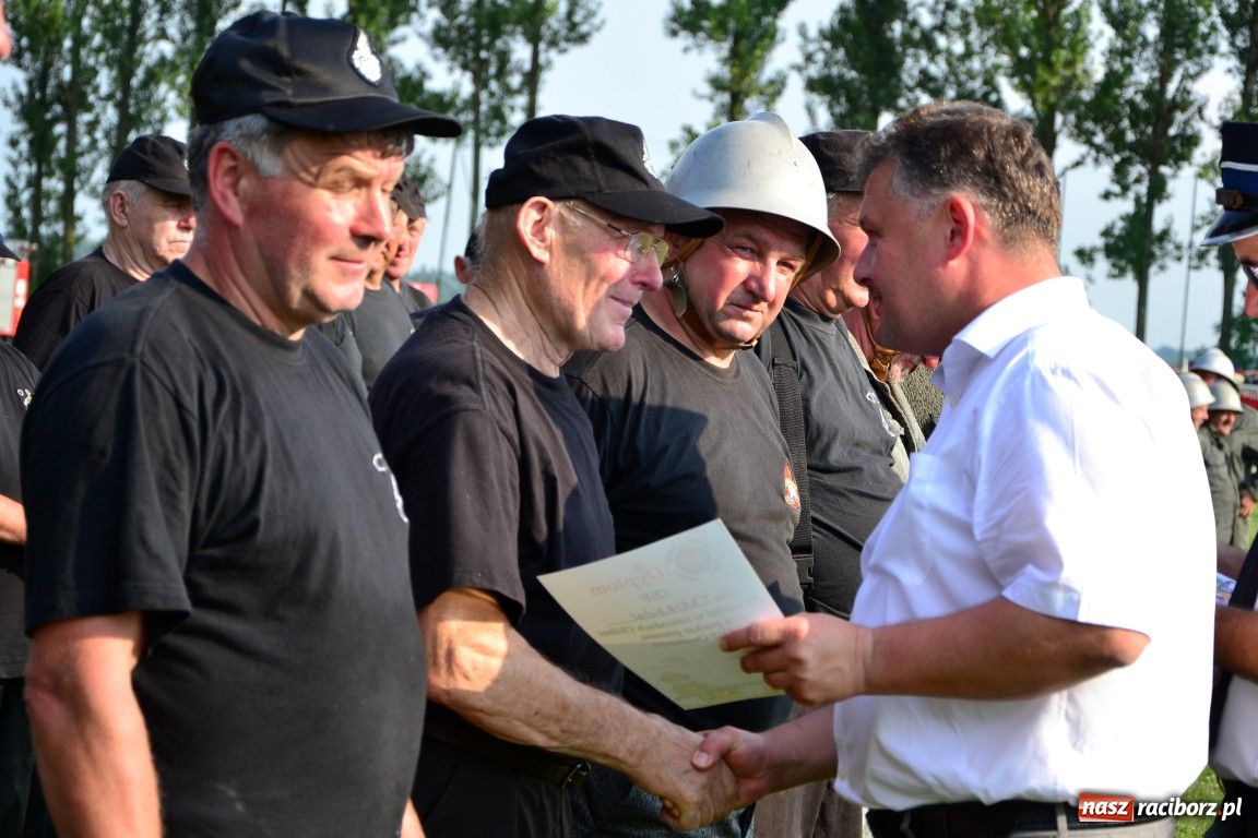 Zdjęcie w galerii na portalu naszraciborz.pl: Seniorzy Roszkowa wykręcili 29,16 sek. wiadomości z regionu
