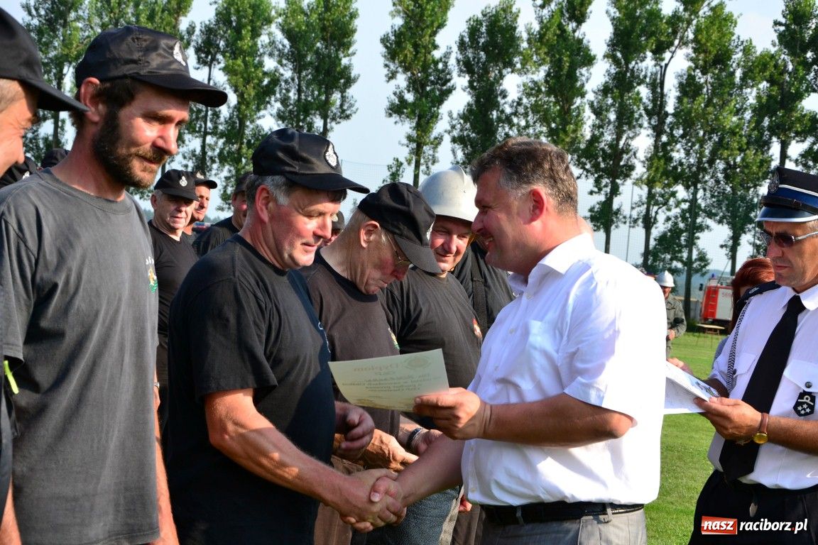 Zdjęcie w galerii na portalu naszraciborz.pl: Seniorzy Roszkowa wykręcili 29,16 sek. wiadomości z regionu