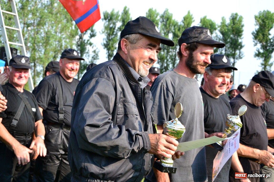 Zdjęcie w galerii na portalu naszraciborz.pl: Seniorzy Roszkowa wykręcili 29,16 sek. wiadomości z regionu