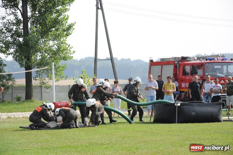 Zdjęcie w galerii na portalu naszraciborz.pl: Seniorzy Roszkowa wykręcili 29,16 sek. wiadomości z regionu