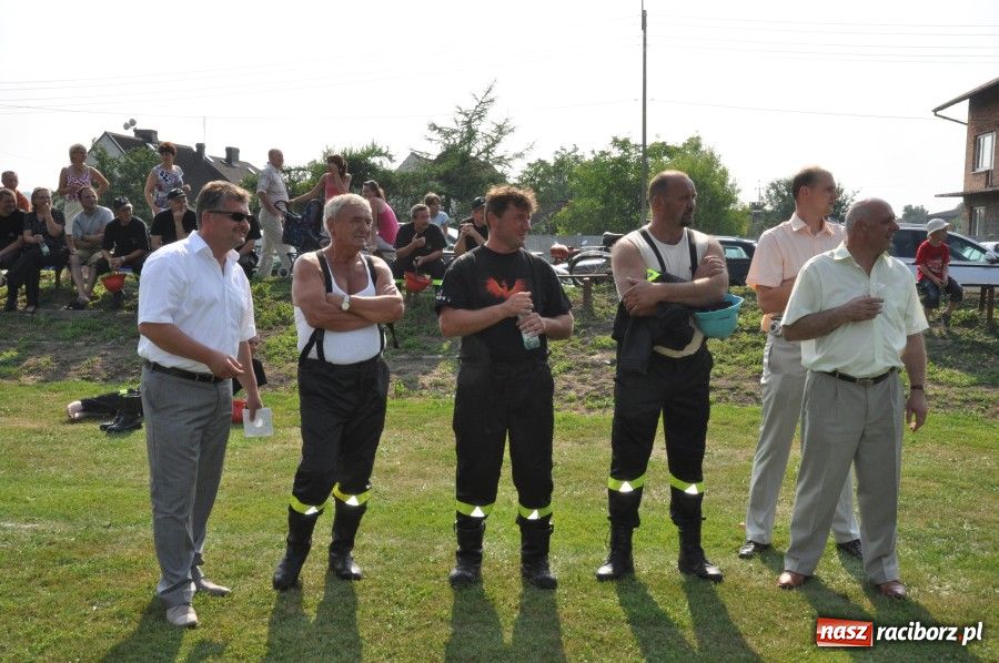 Zdjęcie w galerii na portalu naszraciborz.pl: Seniorzy Roszkowa wykręcili 29,16 sek. wiadomości z regionu