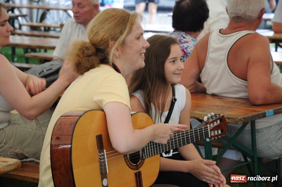 Zdjęcie w galerii na portalu naszraciborz.pl: Morawska niedziela w Borucinie wiadomości z regionu