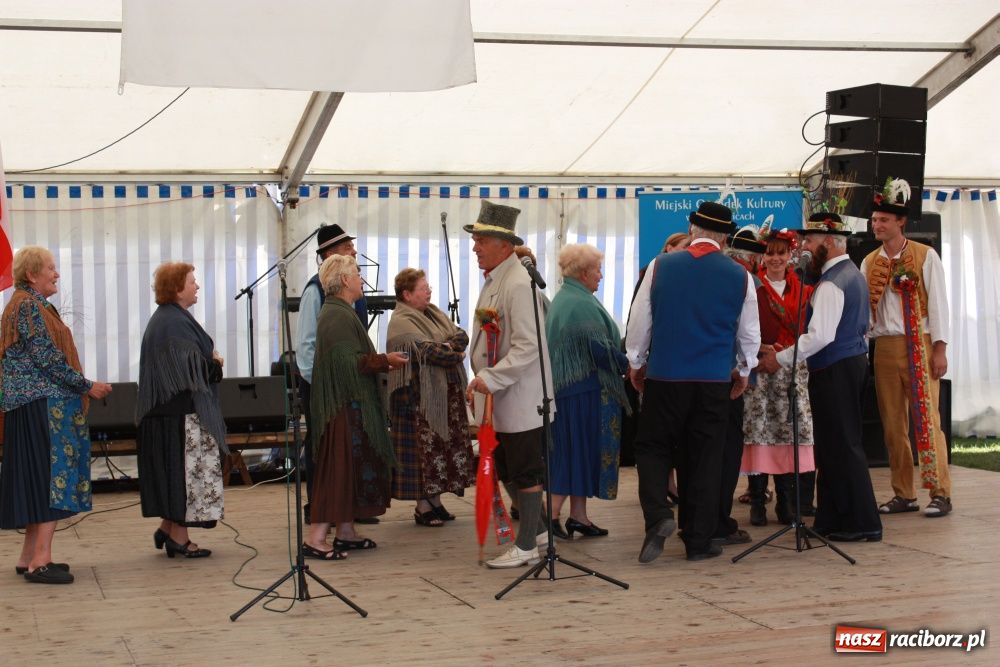 Zdjęcie w galerii na portalu naszraciborz.pl: Morawska niedziela w Borucinie wiadomości z regionu