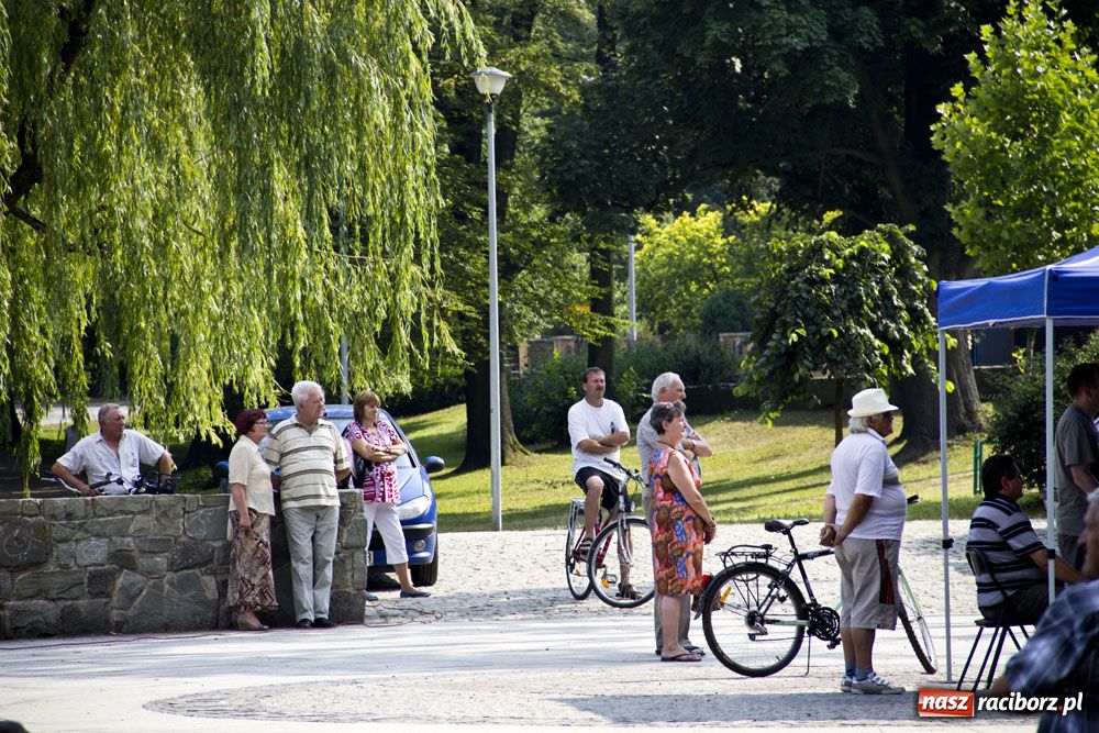 Zdjęcie w galerii na portalu naszraciborz.pl: Trio akordeonowe na letni upał wiadomości z regionu