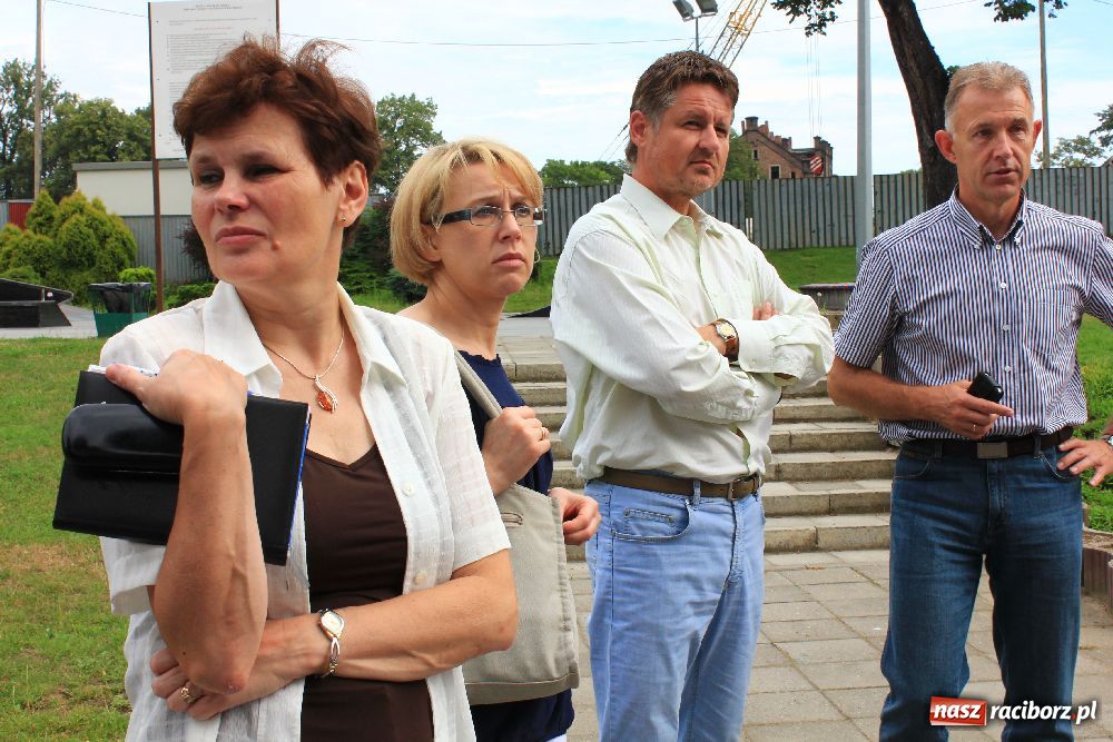Zdjęcie w galerii na portalu naszraciborz.pl: Policja zaprasza na wspólne świętowanie wiadomości z regionu