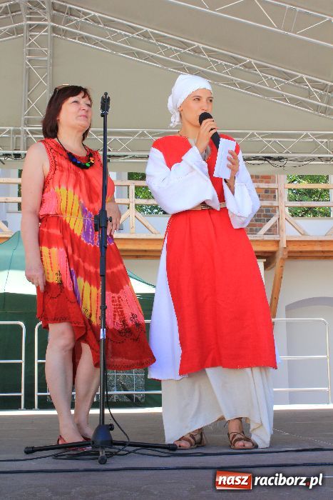 Zdjęcie w galerii na portalu naszraciborz.pl: Dzieci bawiły się na zamku z Drengami wiadomości z regionu