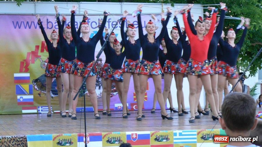 Zdjęcie w galerii na portalu naszraciborz.pl: Łężczok i Arabeski w Bułgarii wiadomości z regionu