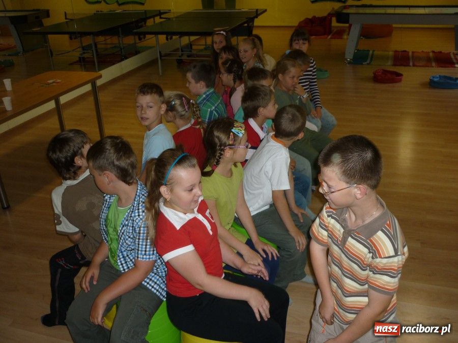 Zdjęcie w galerii na portalu naszraciborz.pl: Mistrzowie dobrych manier z Ostroga wiadomości z regionu