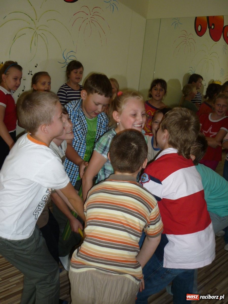 Zdjęcie w galerii na portalu naszraciborz.pl: Mistrzowie dobrych manier z Ostroga wiadomości z regionu