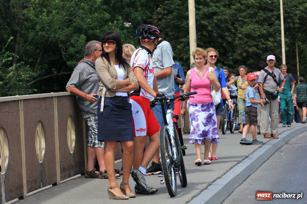 Zdjęcie w galerii na portalu naszraciborz.pl: Tour de Pologne przejechał przez Racibórz wiadomości z regionu