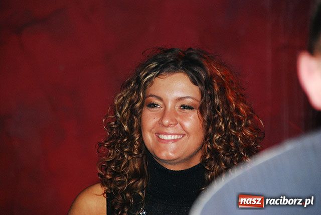 Zdjęcie w galerii na portalu naszraciborz.pl: Magiel towarzyski wiadomości z regionu