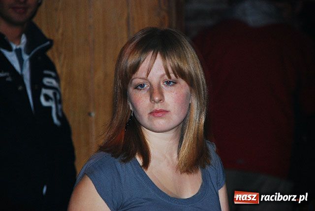 Zdjęcie w galerii na portalu naszraciborz.pl: Magiel towarzyski wiadomości z regionu