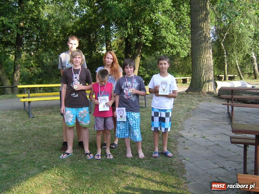 Zdjęcie w galerii na portalu naszraciborz.pl: Tenisiści TKKF Rafako trenują w Czechach wiadomości z regionu