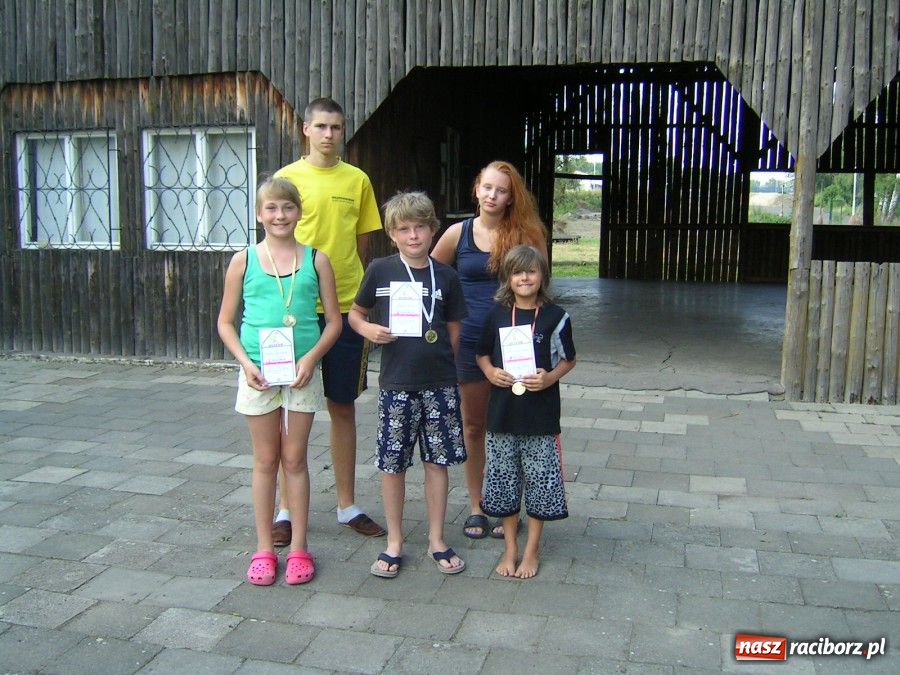 Zdjęcie w galerii na portalu naszraciborz.pl: Tenisiści TKKF Rafako trenują w Czechach wiadomości z regionu