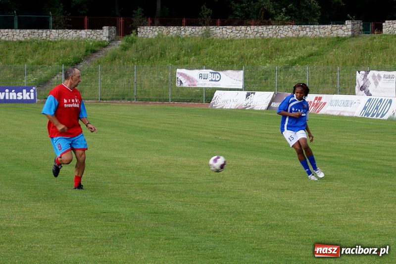 Zdjęcie w galerii na portalu naszraciborz.pl: Zamiast Słowaczek panowie z Podokręgu wiadomości z regionu