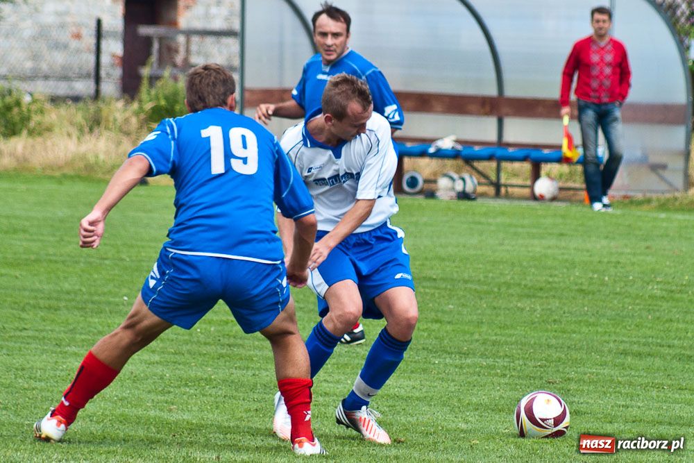 Zdjęcie w galerii na portalu naszraciborz.pl: Krzyżanowice zremisowały w III-ligowcem wiadomości z regionu