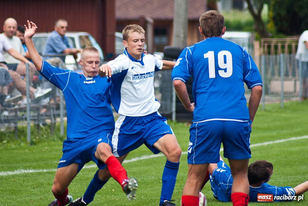 Zdjęcie w galerii na portalu naszraciborz.pl: Krzyżanowice zremisowały w III-ligowcem wiadomości z regionu