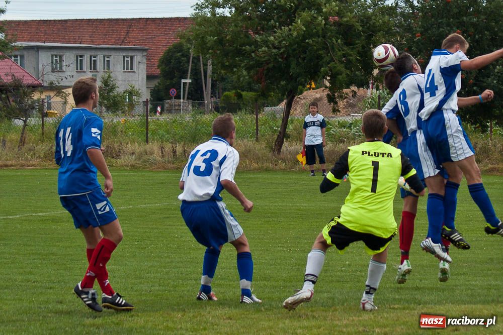 Zdjęcie w galerii na portalu naszraciborz.pl: Krzyżanowice zremisowały w III-ligowcem wiadomości z regionu