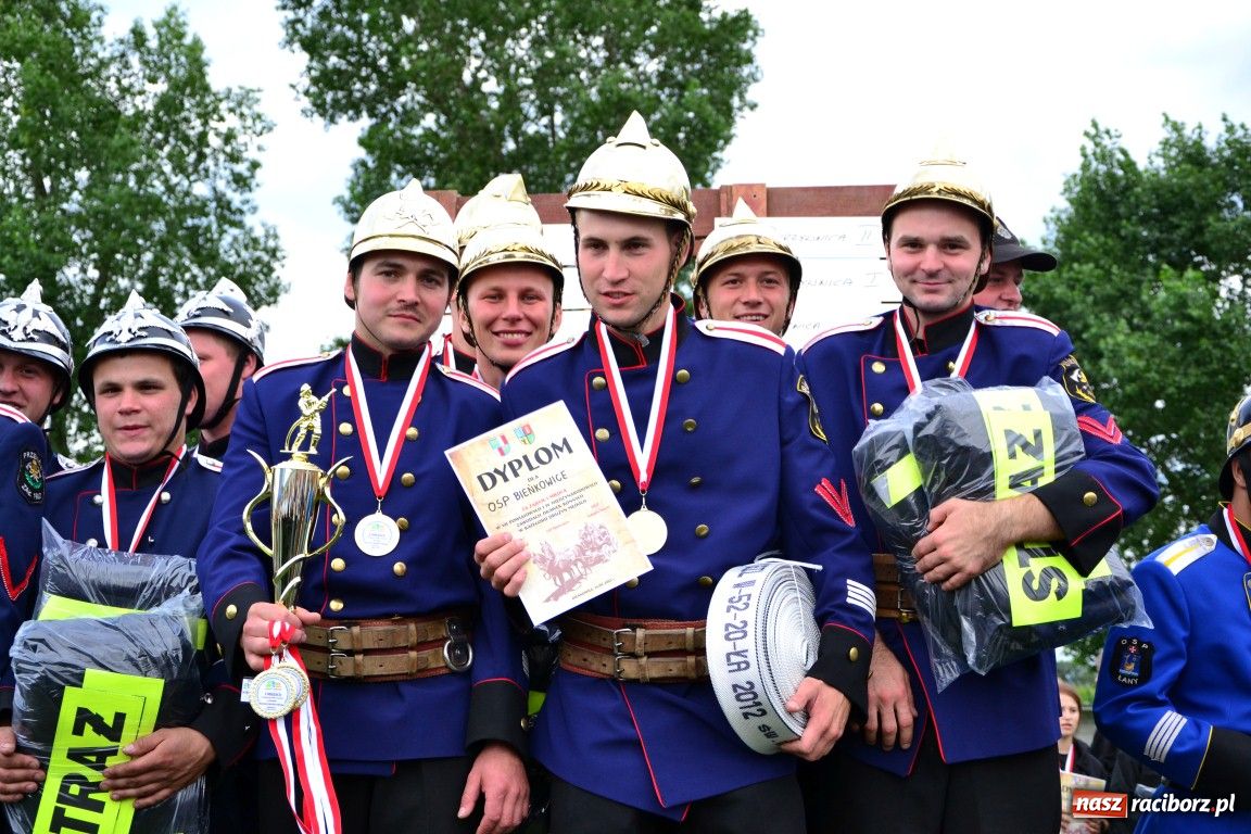 Zdjęcie w galerii na portalu naszraciborz.pl: OSP Bieńkowice z Pucharem Starosty wiadomości z regionu