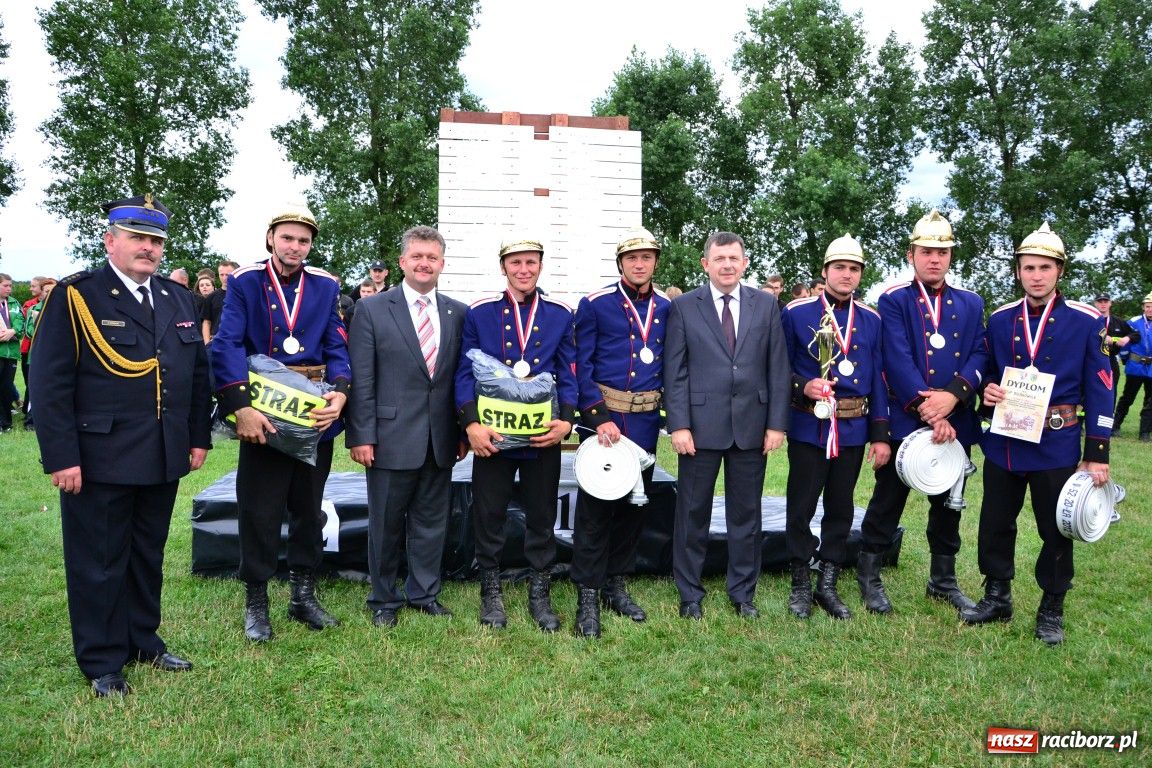 Zdjęcie w galerii na portalu naszraciborz.pl: OSP Bieńkowice z Pucharem Starosty wiadomości z regionu