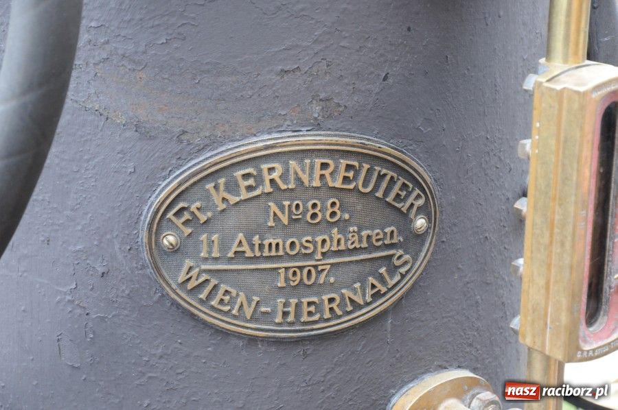 Zdjęcie w galerii na portalu naszraciborz.pl: Para buch, sikawka parowa w ruch wiadomości z regionu