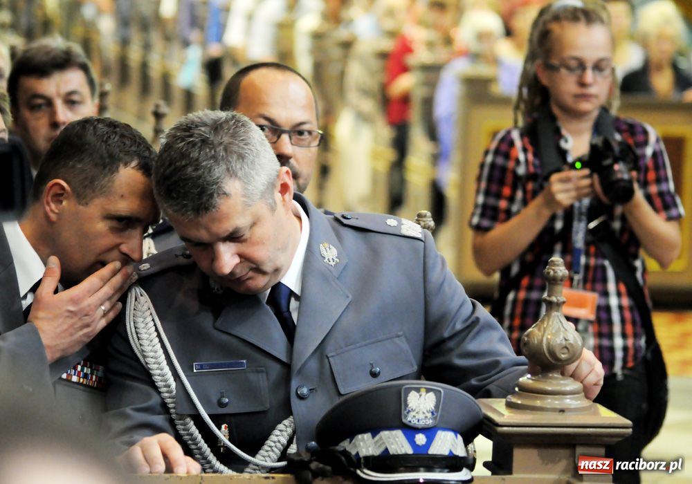 Zdjęcie w galerii na portalu naszraciborz.pl: Biskup ostrzegał. Nie traćcie twarzy wiadomości z regionu