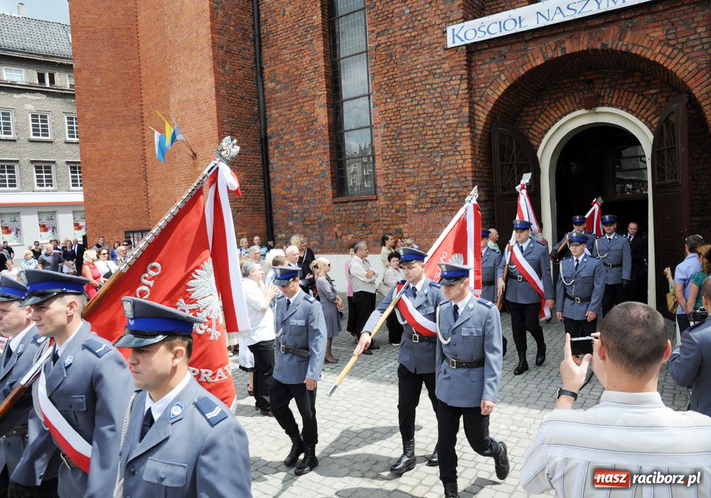 Zdjęcie w galerii na portalu naszraciborz.pl: Biskup ostrzegał. Nie traćcie twarzy wiadomości z regionu