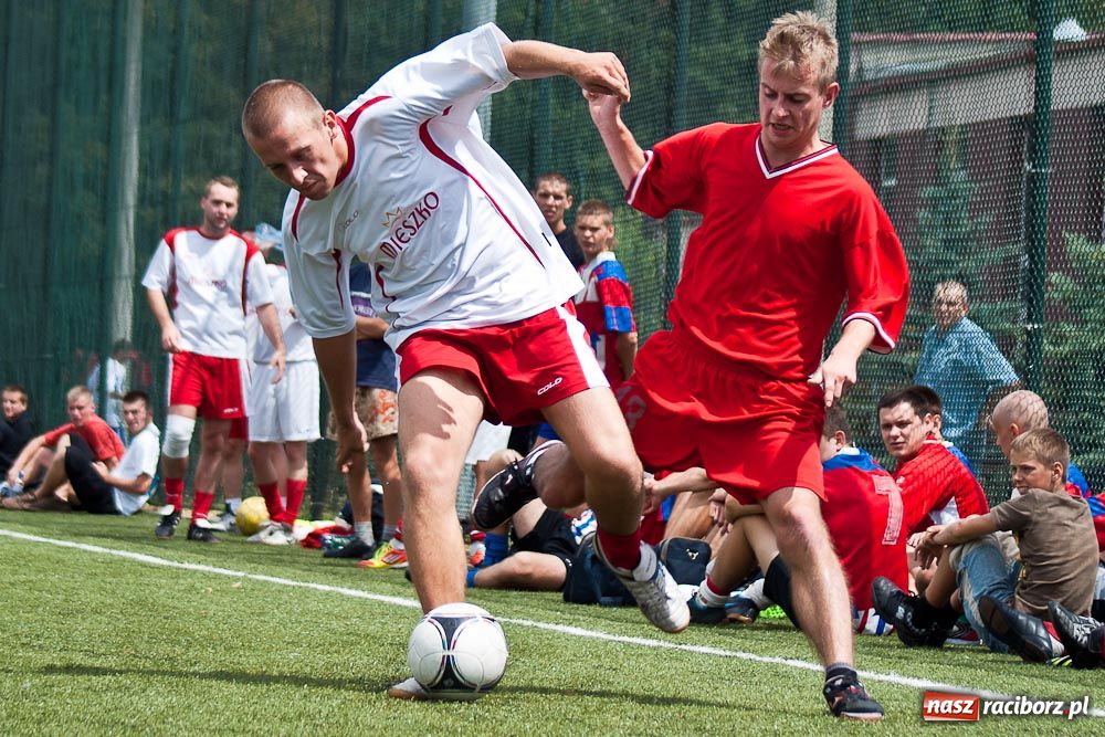 Zdjęcie w galerii na portalu naszraciborz.pl: Liga Orlik - Xpres.pl niepokonany wiadomości z regionu