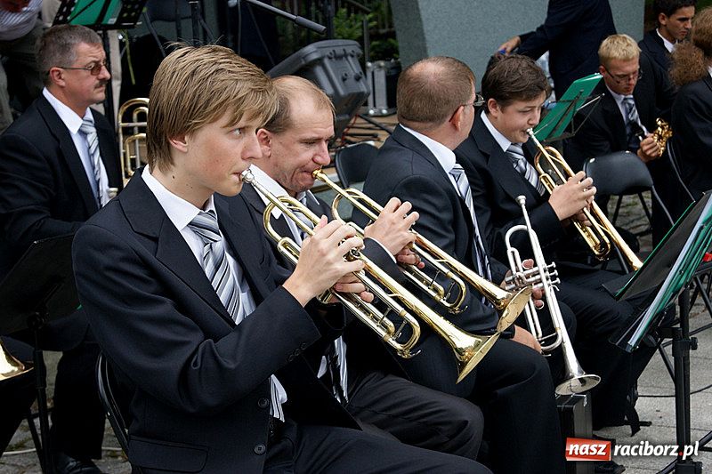 Zdjęcie w galerii na portalu naszraciborz.pl: Jazzowe popołudnie w muszli wiadomości z regionu