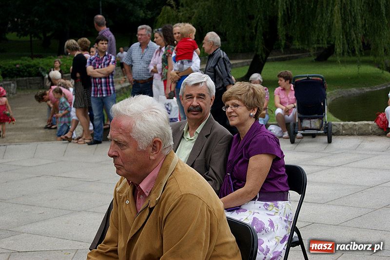 Zdjęcie w galerii na portalu naszraciborz.pl: Jazzowe popołudnie w muszli wiadomości z regionu
