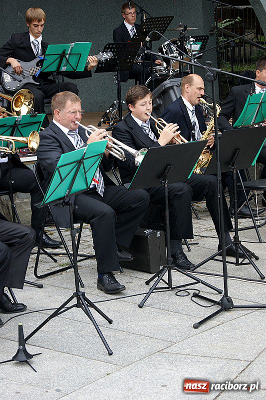 Zdjęcie w galerii na portalu naszraciborz.pl: Jazzowe popołudnie w muszli wiadomości z regionu