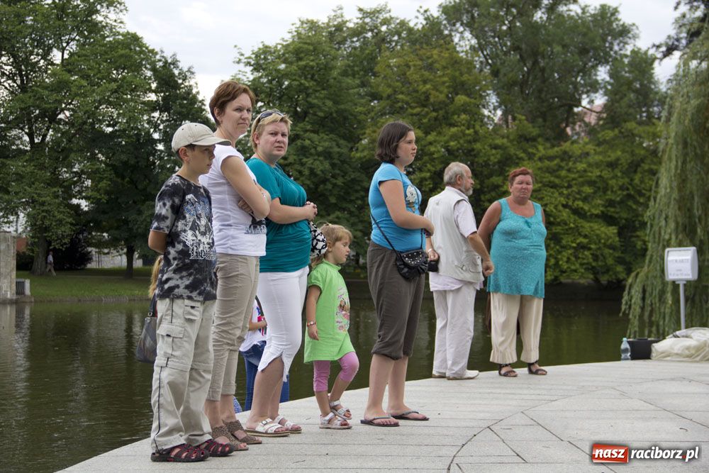 Zdjęcie w galerii na portalu naszraciborz.pl: Jazzowe popołudnie w muszli wiadomości z regionu