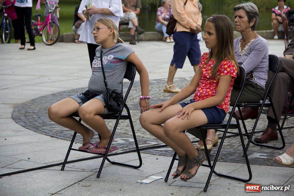 Zdjęcie w galerii na portalu naszraciborz.pl: Jazzowe popołudnie w muszli wiadomości z regionu