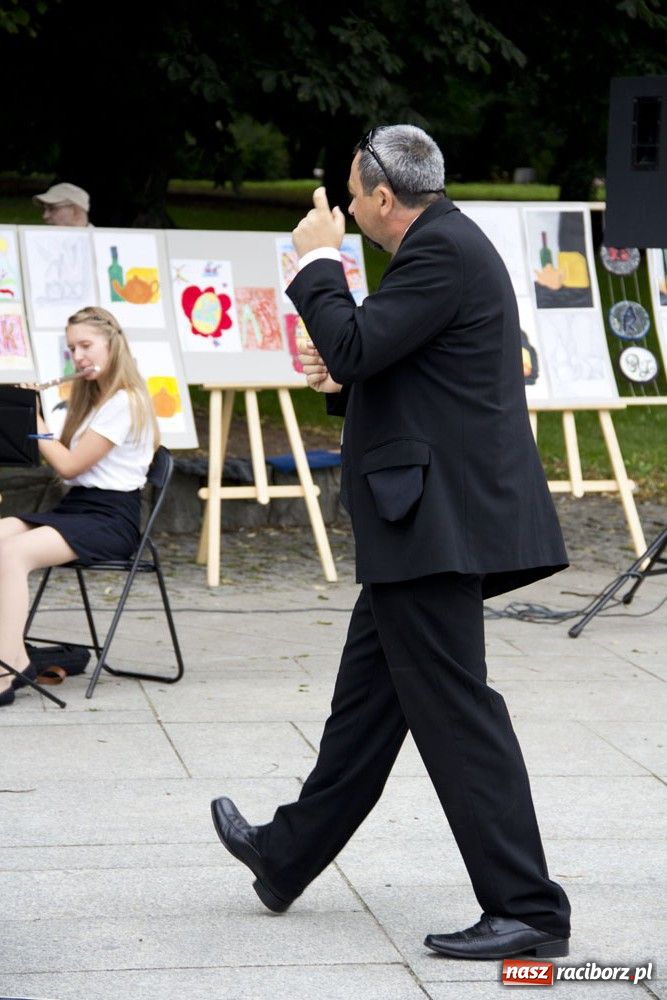 Zdjęcie w galerii na portalu naszraciborz.pl: Jazzowe popołudnie w muszli wiadomości z regionu