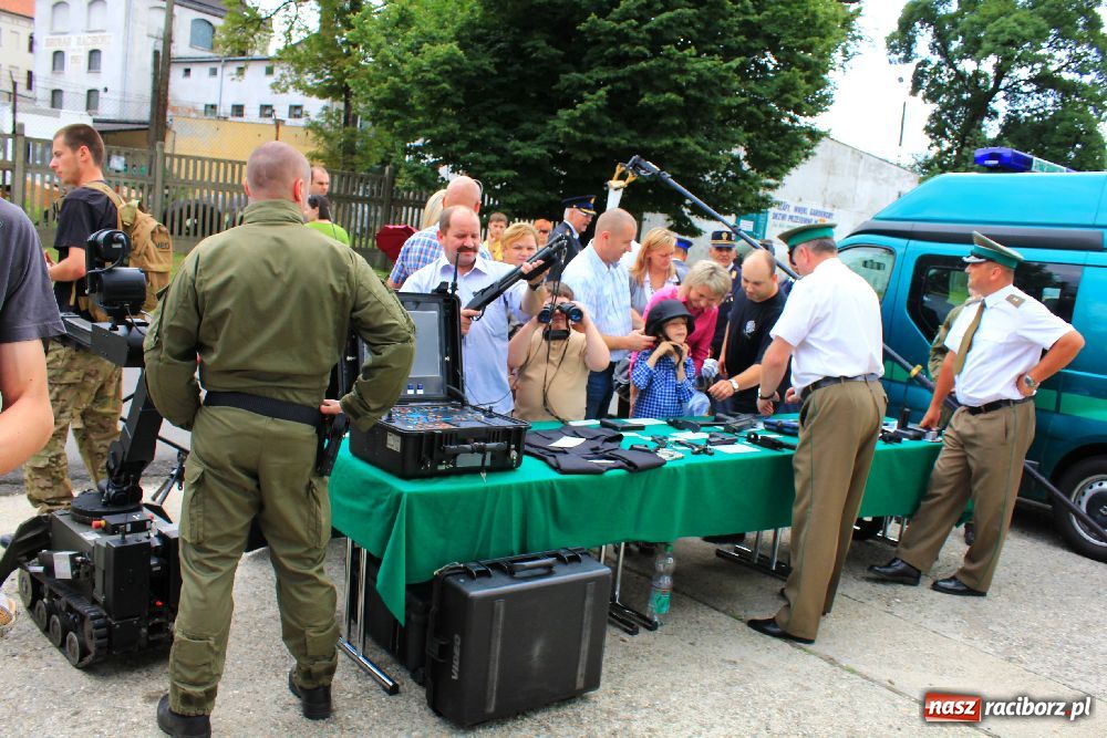 Zdjęcie w galerii na portalu naszraciborz.pl: Udany festyn edukacyjny policji wiadomości z regionu