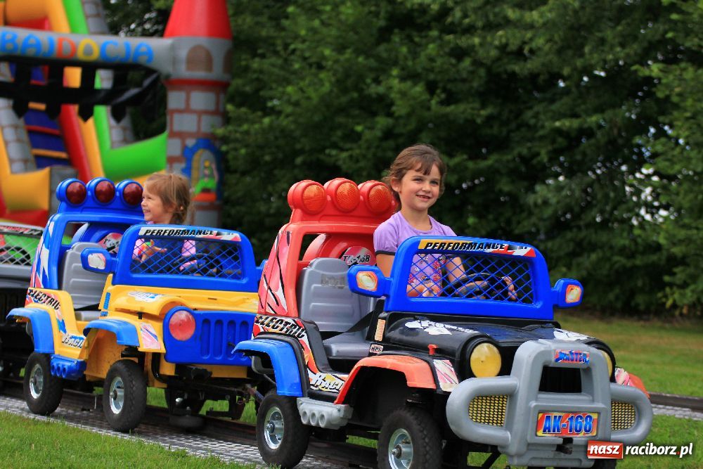 Zdjęcie w galerii na portalu naszraciborz.pl: Dni Rudyszwałdu z zespołem Kamraty wiadomości z regionu