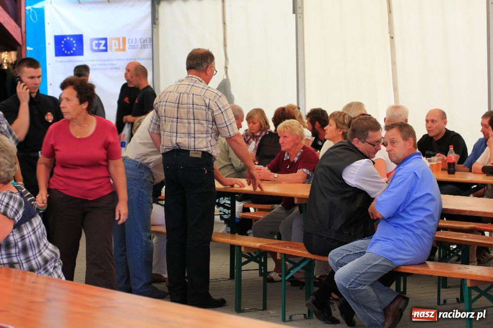 Zdjęcie w galerii na portalu naszraciborz.pl: Dni Rudyszwałdu z zespołem Kamraty wiadomości z regionu