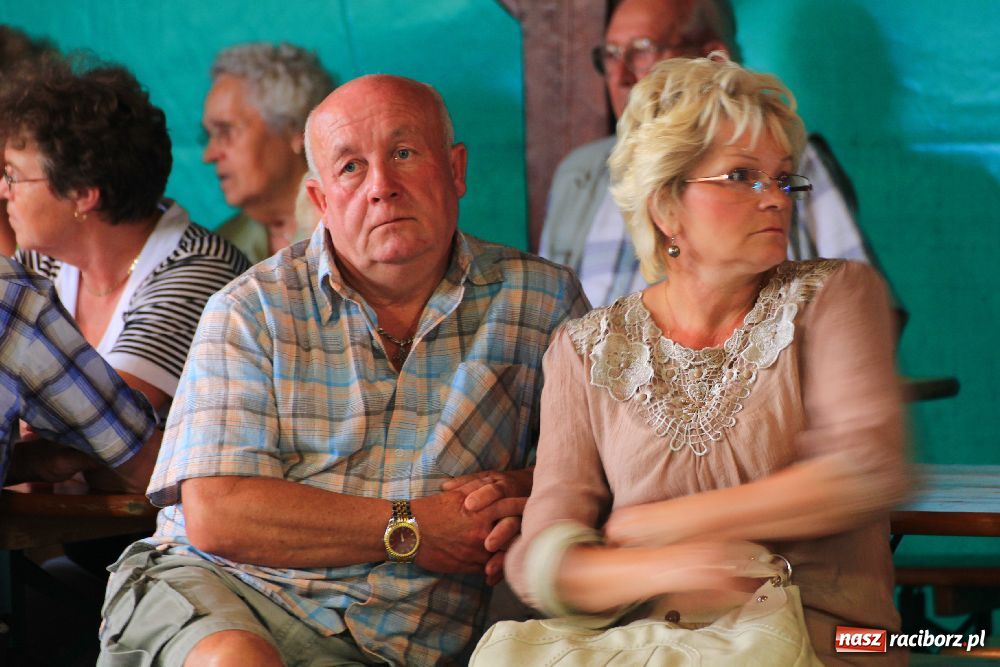 Zdjęcie w galerii na portalu naszraciborz.pl: Dni Rudyszwałdu z zespołem Kamraty wiadomości z regionu