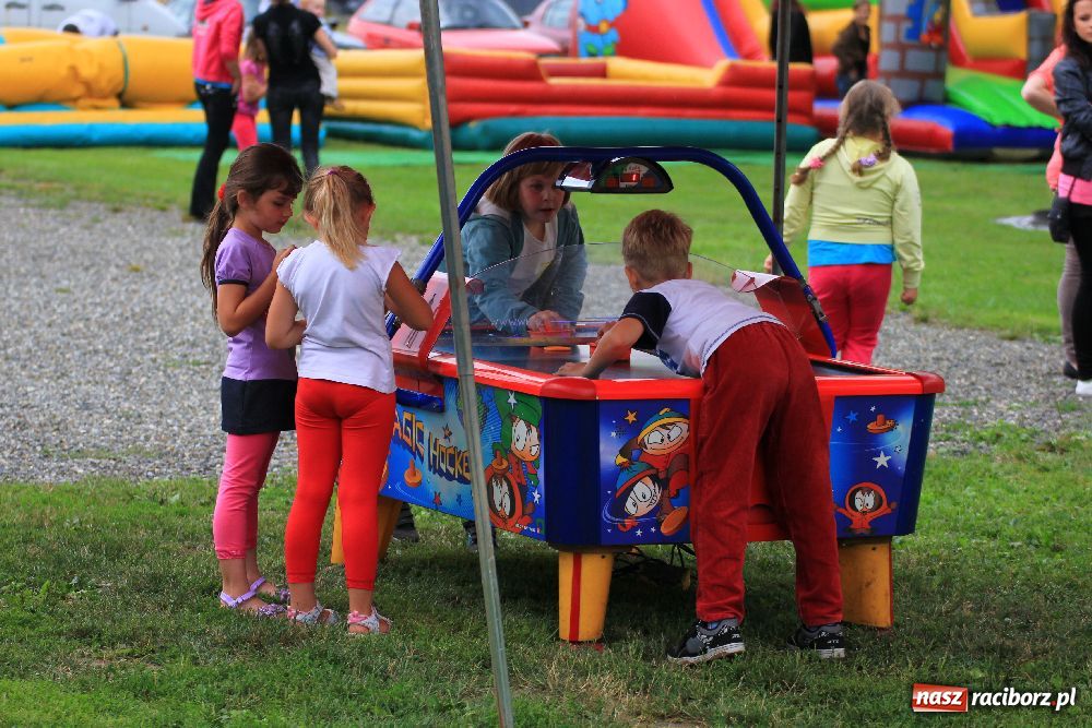 Zdjęcie w galerii na portalu naszraciborz.pl: Dni Rudyszwałdu z zespołem Kamraty wiadomości z regionu