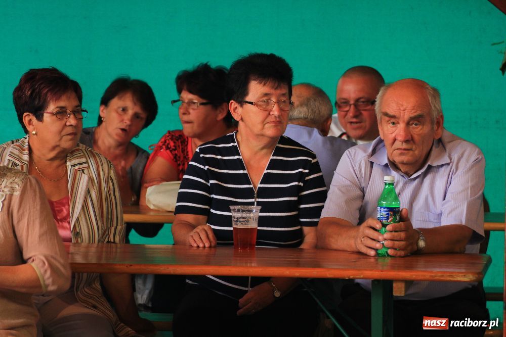 Zdjęcie w galerii na portalu naszraciborz.pl: Dni Rudyszwałdu z zespołem Kamraty wiadomości z regionu