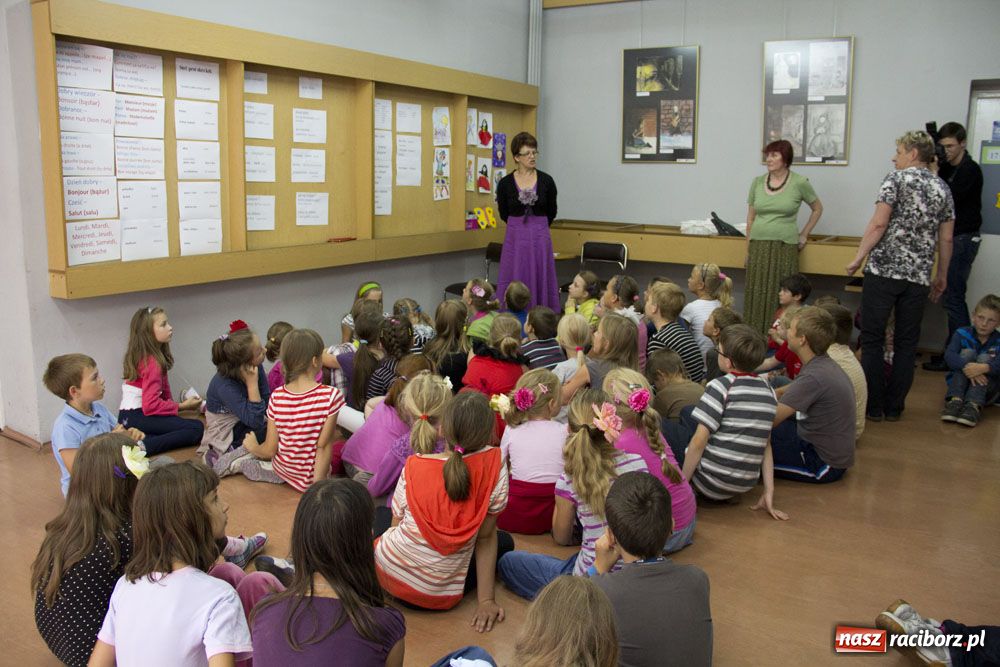 Zdjęcie w galerii na portalu naszraciborz.pl: Buenos dias, Bon Dia...  wiadomości z regionu