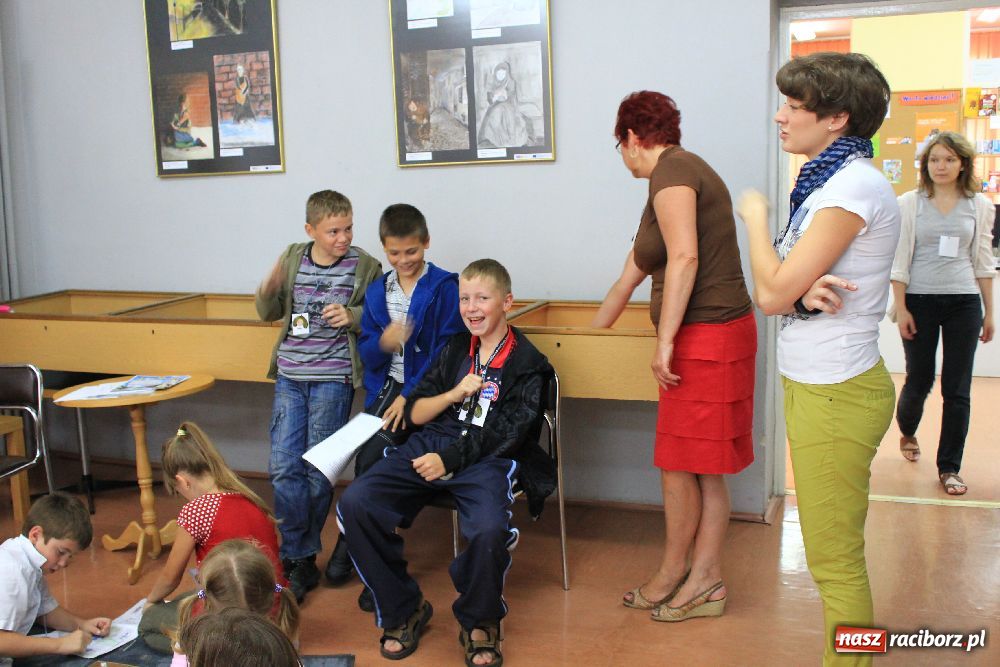 Zdjęcie w galerii na portalu naszraciborz.pl: Sieciakowy piknik dla dzieci w MiPBP wiadomości z regionu