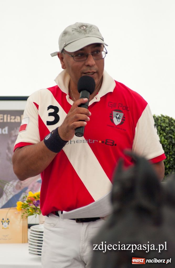 Zdjęcie w galerii na portalu naszraciborz.pl: Przyrządzili dania na cześć królowej wiadomości z regionu