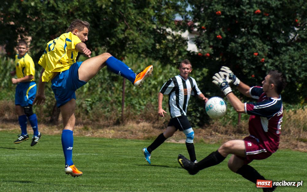 Zdjęcie w galerii na portalu naszraciborz.pl: Krzyżanowice i Owsiszcze  zagrają w finale wiadomości z regionu
