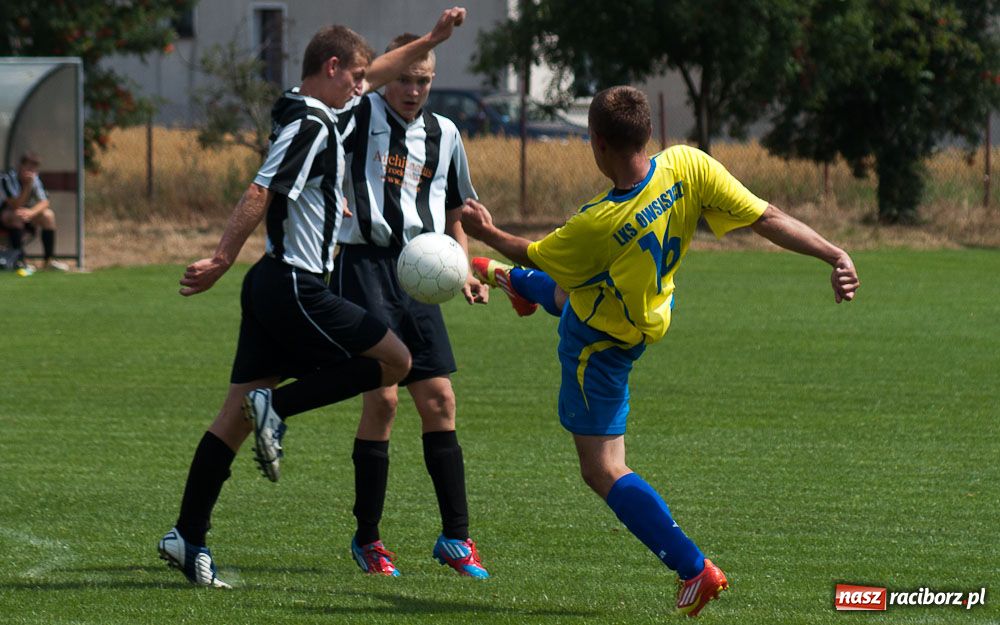 Zdjęcie w galerii na portalu naszraciborz.pl: Krzyżanowice i Owsiszcze  zagrają w finale wiadomości z regionu