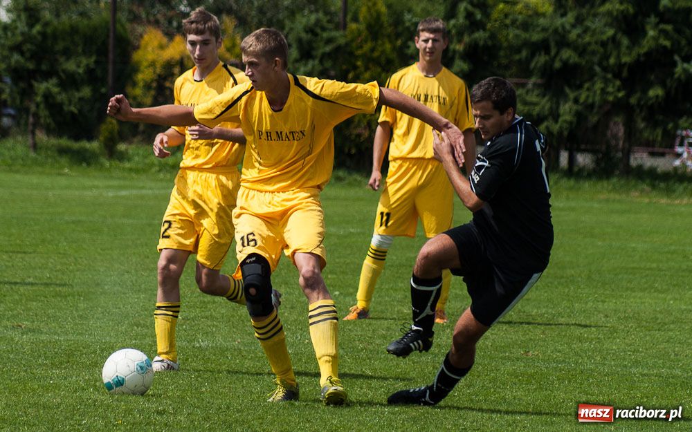 Zdjęcie w galerii na portalu naszraciborz.pl: Krzyżanowice i Owsiszcze  zagrają w finale wiadomości z regionu